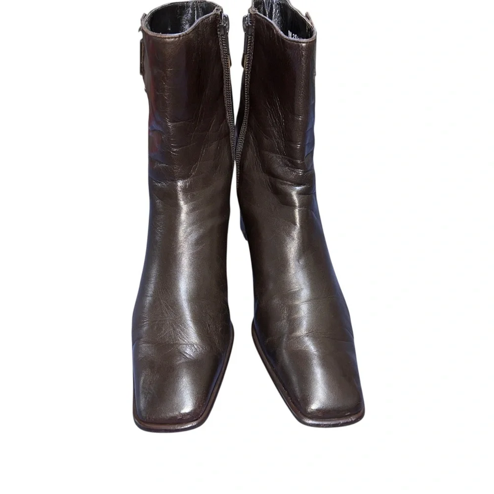 Stuart Weitzman Soft Brown Leather Ankle Boots square toe size 7.5 VGUC - Picture 4 of 10